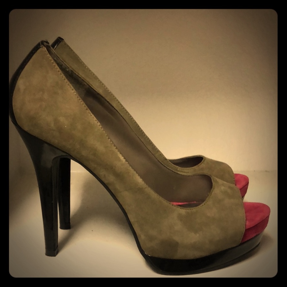 Jessica Simpson Suede Pumps
